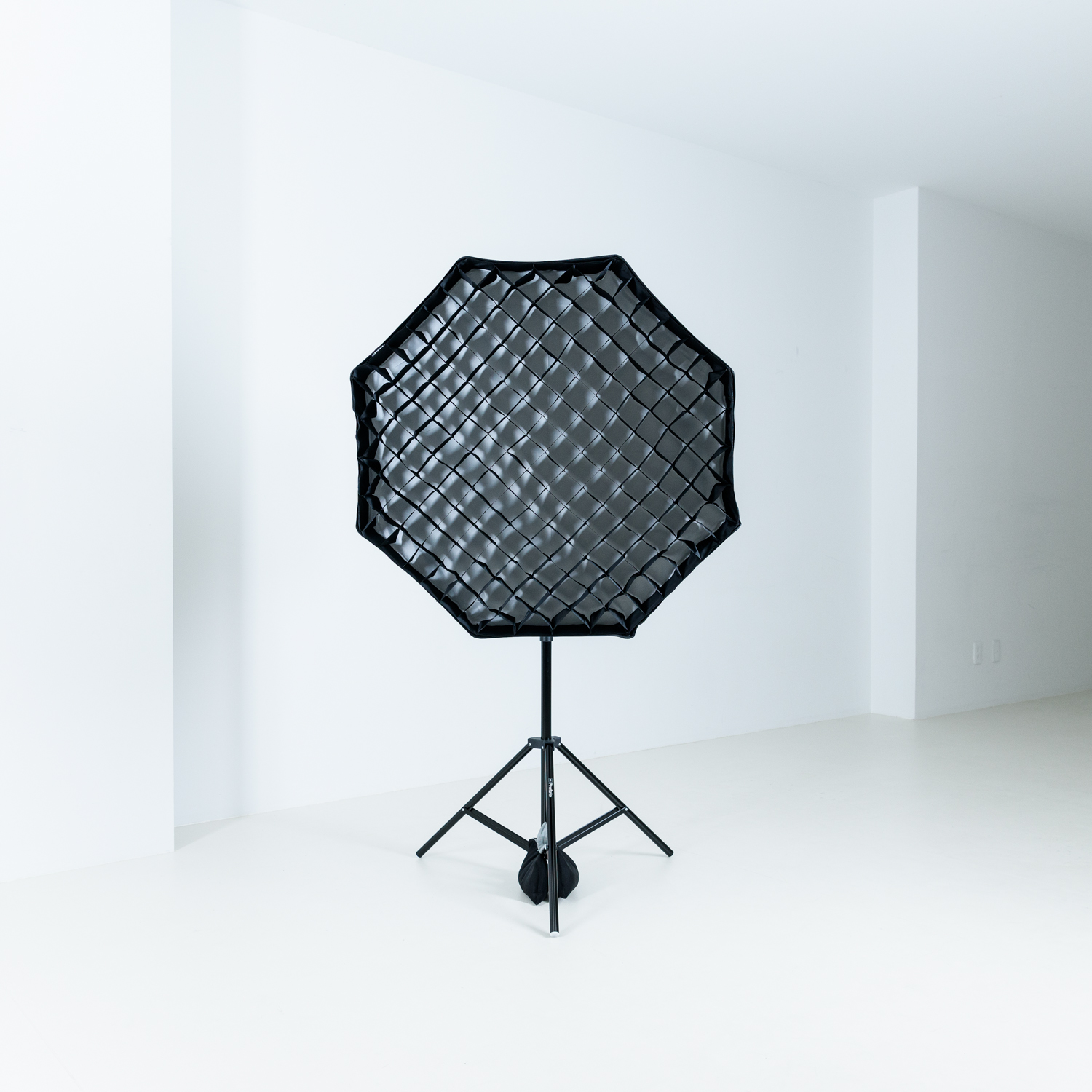 スタジオ機材・RFi Softgrid 50°3' Octa